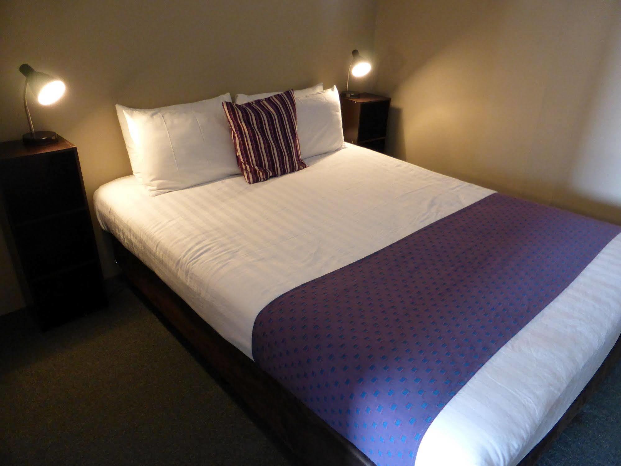 Smerdon Lodge Motel Horsham Zewnętrze zdjęcie
