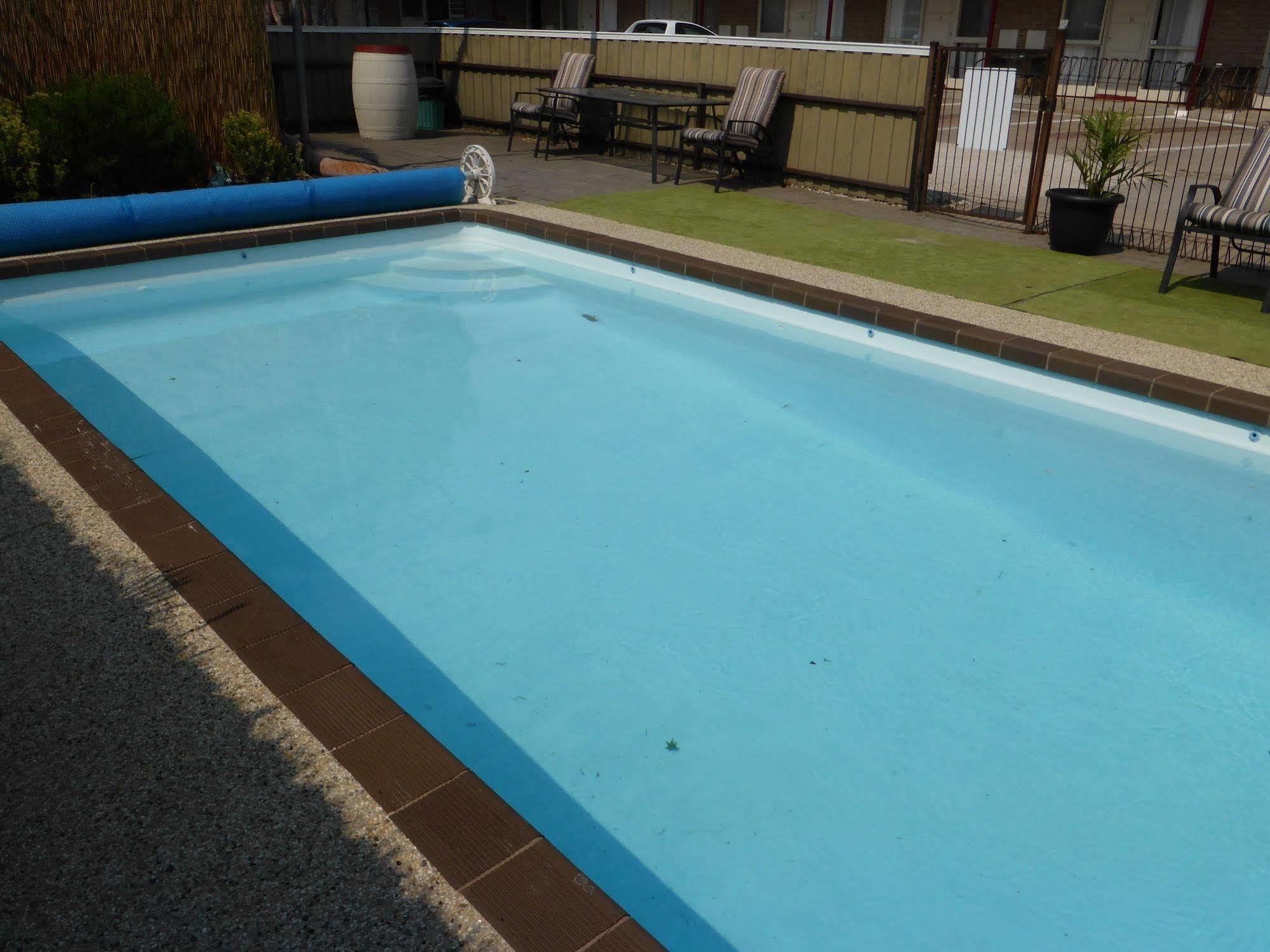 Smerdon Lodge Motel Horsham Zewnętrze zdjęcie