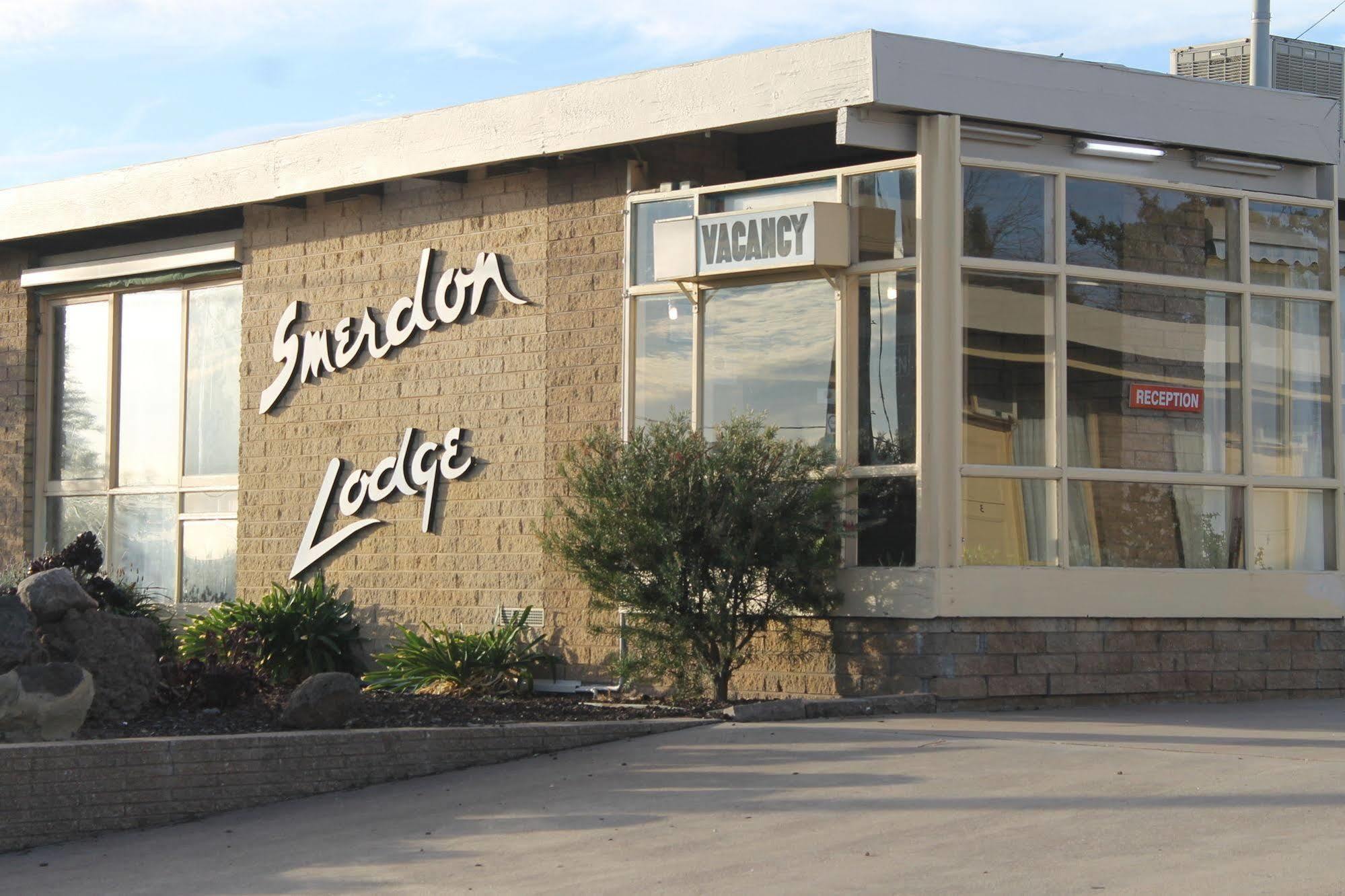 Smerdon Lodge Motel Horsham Zewnętrze zdjęcie