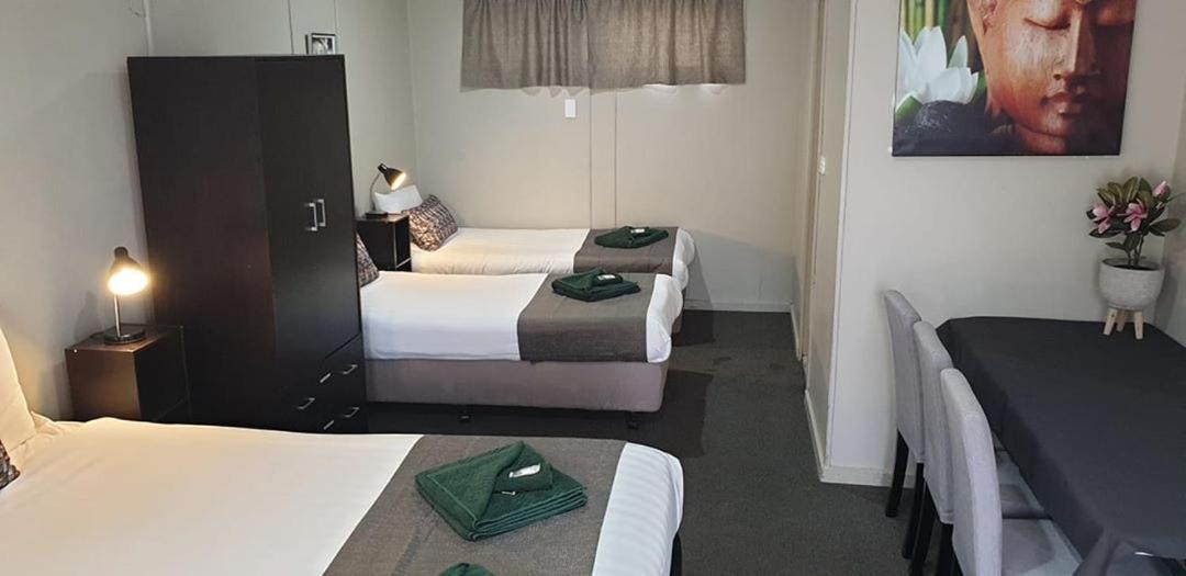 Smerdon Lodge Motel Horsham Zewnętrze zdjęcie
