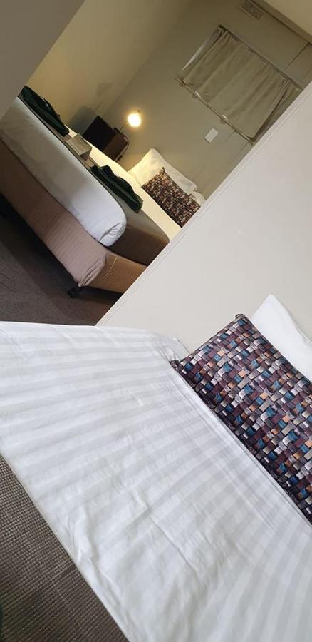 Smerdon Lodge Motel Horsham Zewnętrze zdjęcie