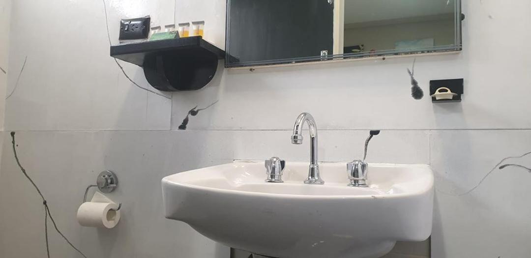 Smerdon Lodge Motel Horsham Zewnętrze zdjęcie
